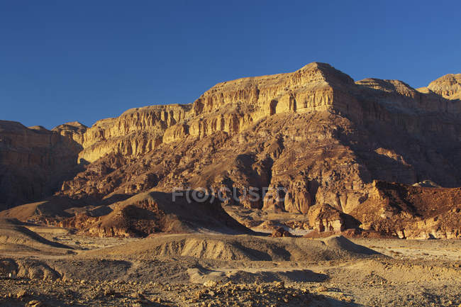 Cliffs in timna valley — Stock Photo