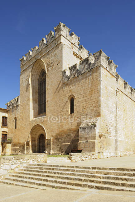 12-го століття Santes Креус монастир — стокове фото