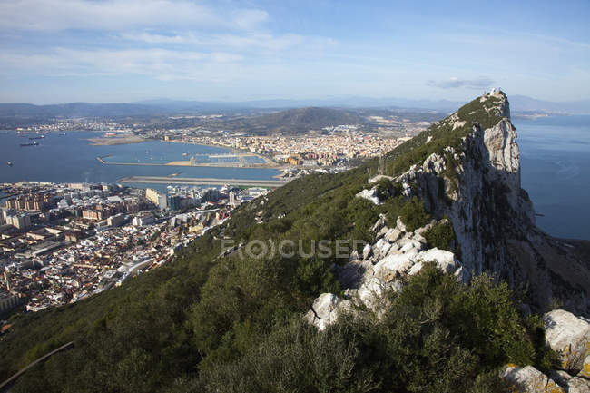 Vista del Peñón de Gibraltar - foto de stock