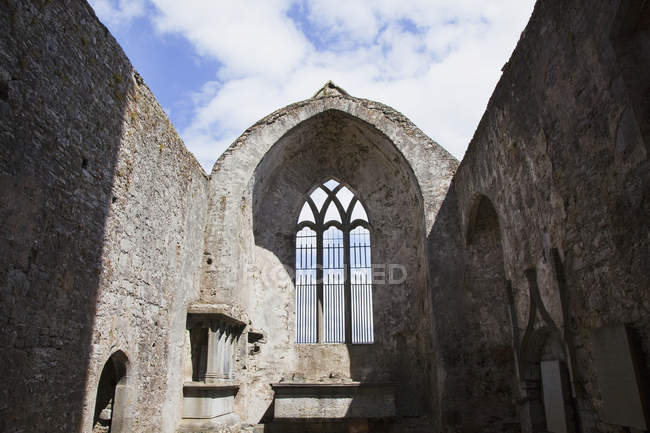 Quin Abbey, Ireland — Stock Photo