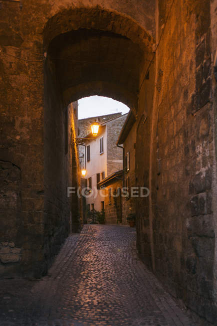 Narrow covered walkway — Stock Photo