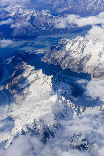 Vista aérea de las montañas - foto de stock