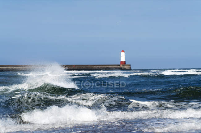 Faro di Berwick frangiflutti — Foto stock