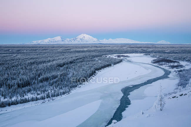 Vue sur les montagnes Wrangell — Photo de stock
