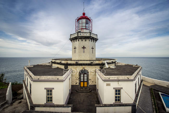 Ponta do Arnel Leuchtturm; sao miguel — Stockfoto