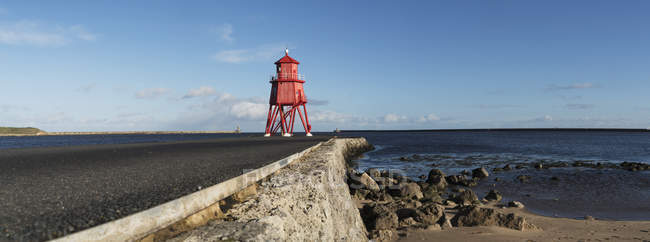 Herd Groyne Lighthouse; South Shields — Stock Photo