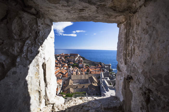 Murallas de Dubrovnik en Croacia - foto de stock