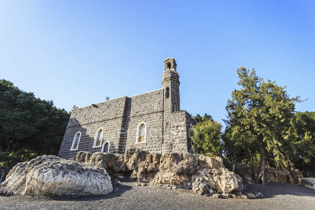 Iglesia de Primacía de San Pedro - foto de stock