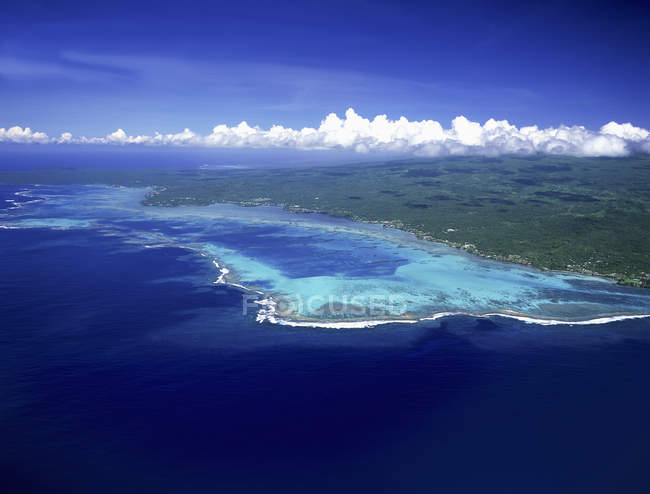 Aerial view of the coastline — Stock Photo