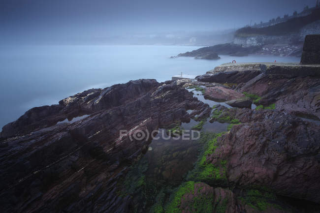 Foggy coastline around Roches Point — Stock Photo