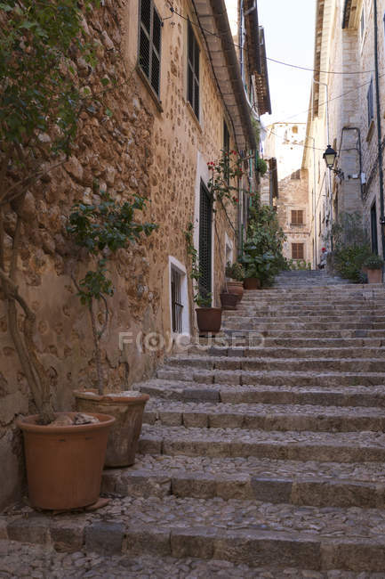 Cobbled streets with houses — Stock Photo