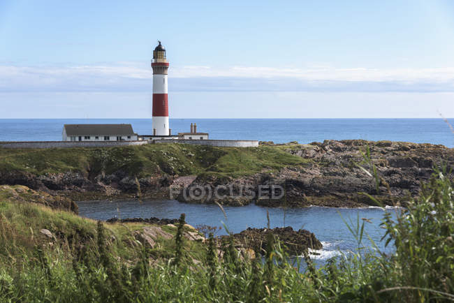 Buchan Ness Lighthouse — Stock Photo