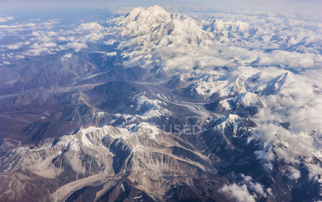 Вид с воздуха на гору Мак-Кинли — стоковое фото