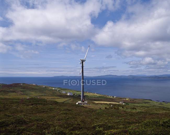 Gerador de vento na Irlanda — Fotografia de Stock