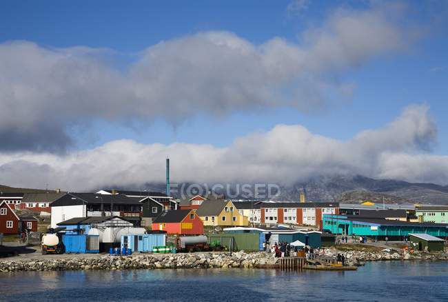 Cidade na ponta sul da Groenlândia — Fotografia de Stock