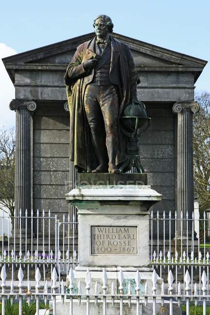 Estatua de Guillermo III conde de Rosse - foto de stock