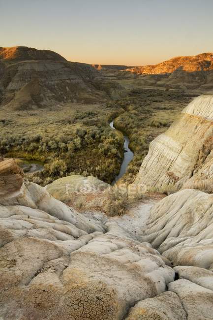 Sunrise In The Badlands With Valley — Stock Photo