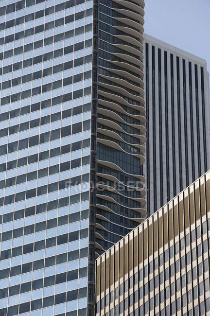 Downtown Building during daytime — Stock Photo