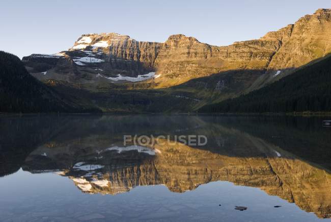 Lago di Cameron, Waterton, Alberta — Foto stock