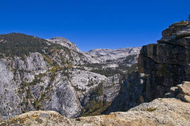 Escena de montaña en Backcountry - foto de stock