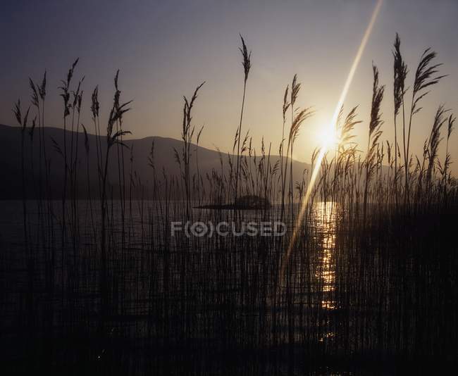Glencar Lough at sunset — Stock Photo