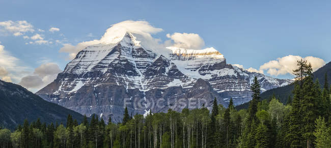 Monte Robson, Mount Robson Provincial Park; Columbia britannica, Canada — Foto stock