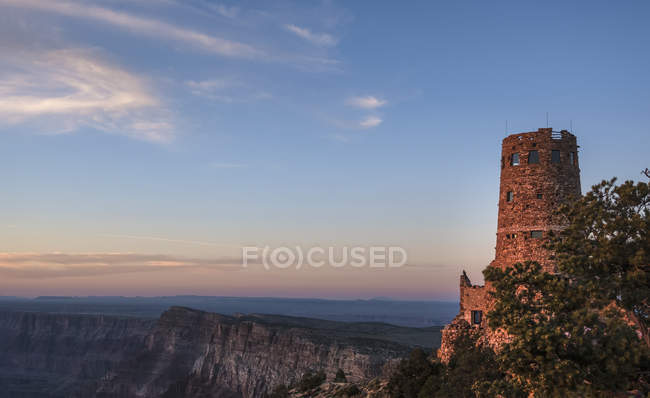 Desert View Watchtower no lado leste do Grand Canyon National Park; Arizona, Estados Unidos da América — Fotografia de Stock