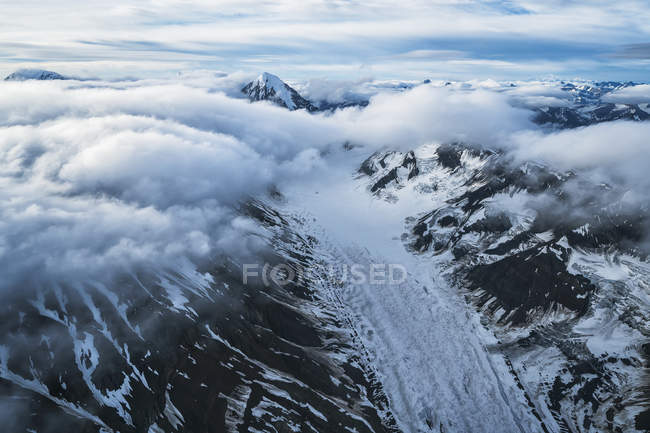 Luftaufnahme der Gletscher und Berge des Kluane Nationalparks und Reservats, nahe Haines Kreuzung, Yukon, Kanada — Stockfoto