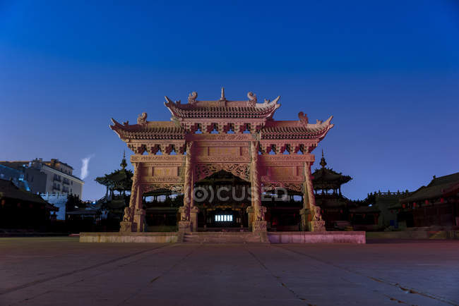 Датун в арці; Датун, провінція Шаньсі, Китай — стокове фото