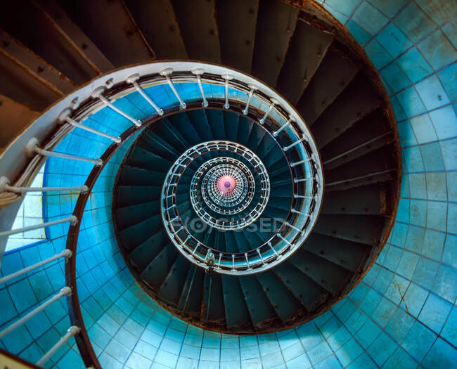 Vista superior da escadaria em Point De La Coubre Lighthouse Perto de Roy, França — Fotografia de Stock