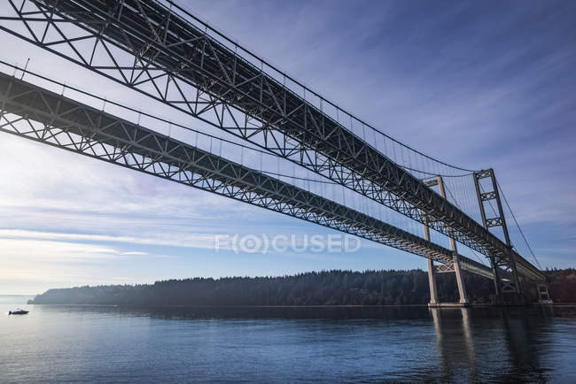 The Tacoma Narrows Bridge from the water surface, Tacoma, Washington, United States of America — Stock Photo