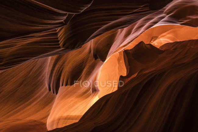 Vue panoramique du majestueux canyon Slot connu sous le nom de canyon du crotale ; Page, Arizona, États-Unis d'Amérique — Photo de stock