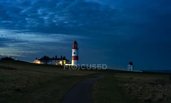 Vue panoramique du phare de Souter, Marsden Head ; South Shields, Tyne and Wear, Angleterre — Photo de stock