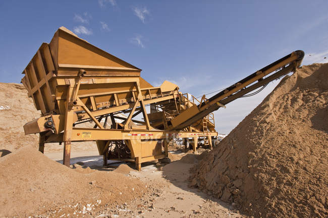 Separator for crushed stones and sand at a construction site — Stock Photo
