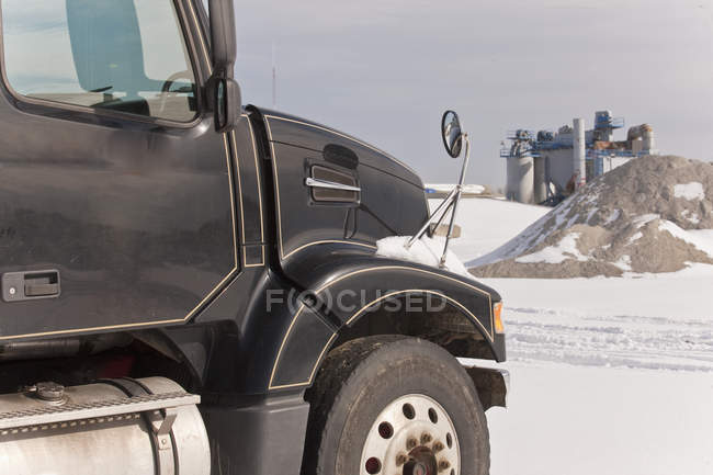 Dump truck at a construction site — Stock Photo