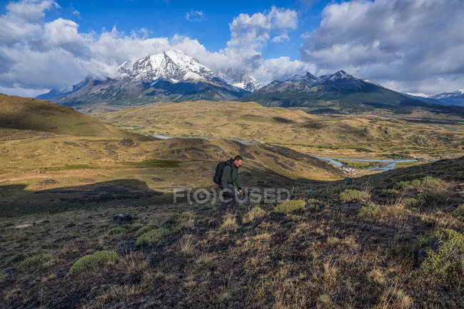 Increíble paisaje alrededor del Parque Nacional Torres Del Paine del Sur de Chile; Chile - foto de stock