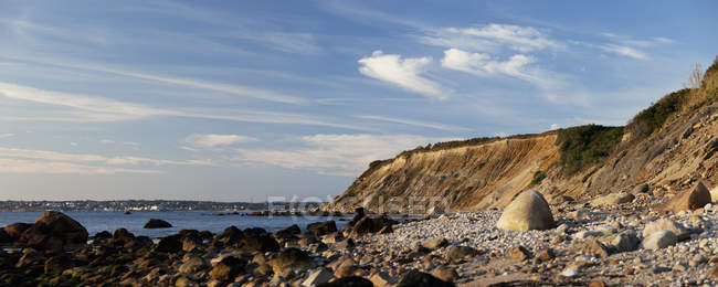 Formações rochosas na praia, Mansion Beach, Block Island, Condado de Washington, Rhode Island, EUA — Fotografia de Stock