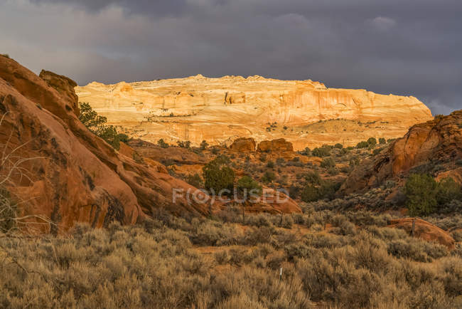 As incríveis formações de arenito e rocha de South Coyote Butte; Arizona, Estados Unidos da América — Fotografia de Stock