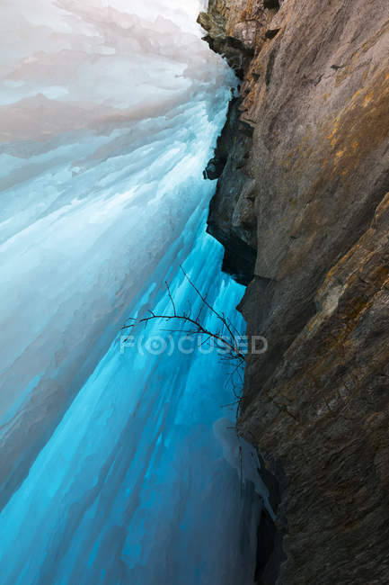 Vista panoramica della roccia di ghiaccio a Alaska Range; Alaska, Stati Uniti d'America — Foto stock