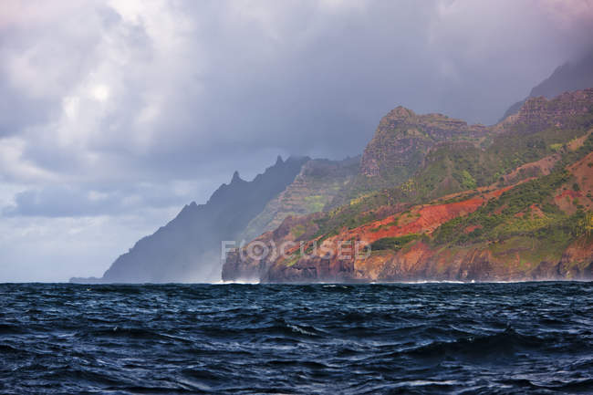Vista panorâmica da paisagem fascinante na praia de Kapaa, Kauai, Havaí, Estados Unidos da América — Fotografia de Stock