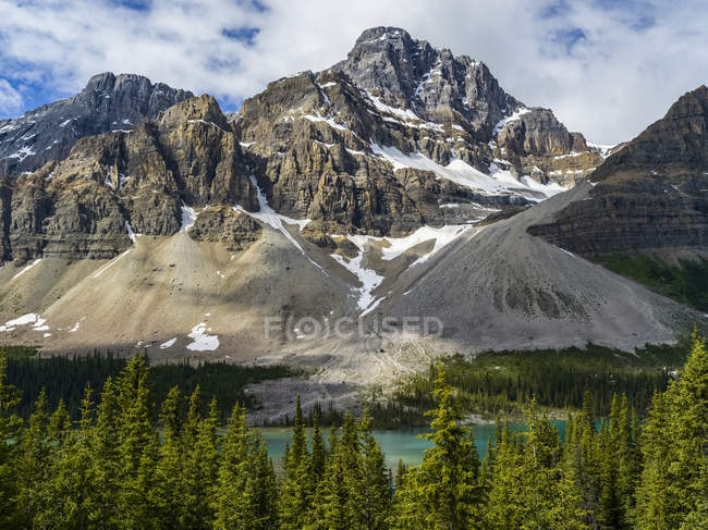 Scenic view of Rugged rocky mountains; Improvement District No. 9, Alberta, Canada — Stock Photo