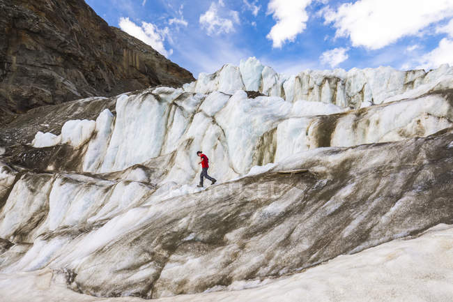 Hiking on Castner Glacier in the Alaska Range; Alaska, United States of America — Stock Photo