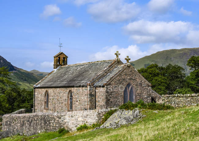 Scenic view of St James Church, 1840, English Lake District; Buttermere, Cumbria, England — стокове фото