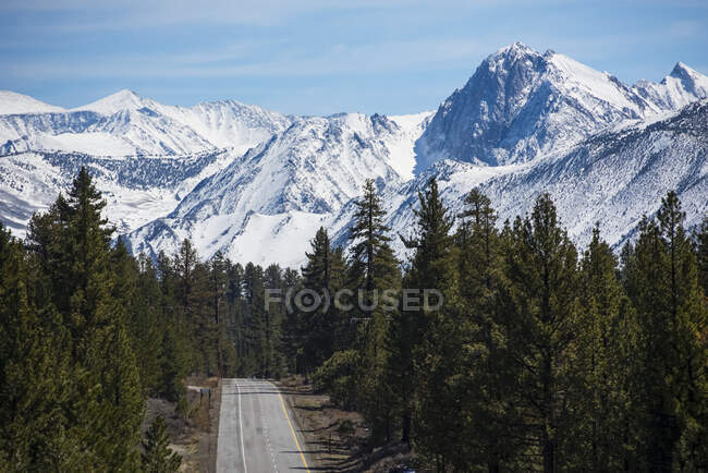 Sierra Madre Mountains, Highway 395; California, United States of America — Stock Photo