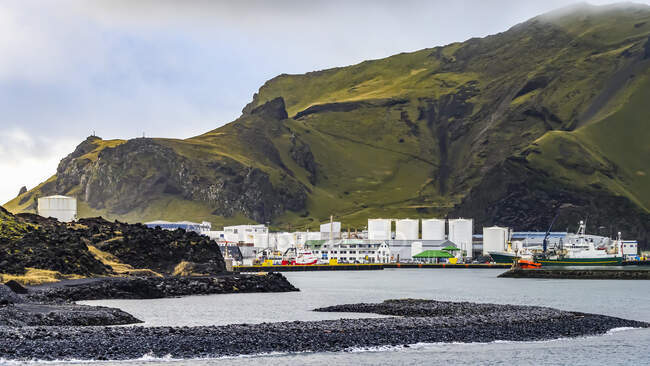 Bâtiments dans un établissement dans le sud de l'Islande ; Rangarping eystra, région du sud, Islande — Photo de stock