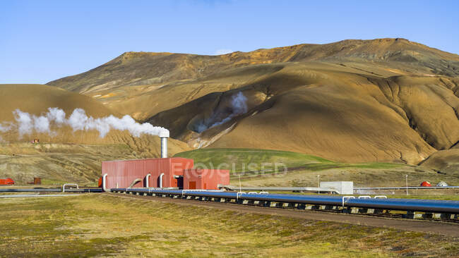 Pipeline in Eastern Iceland; Skutustadahreppur, Northeastern Region, Iceland — Stock Photo