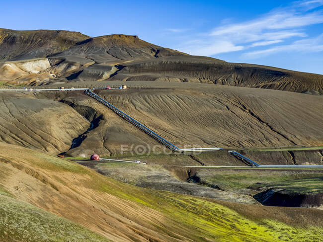 Oleoduto na Islândia Oriental; Skutustadahreppur, Região Nordeste, Islândia — Fotografia de Stock