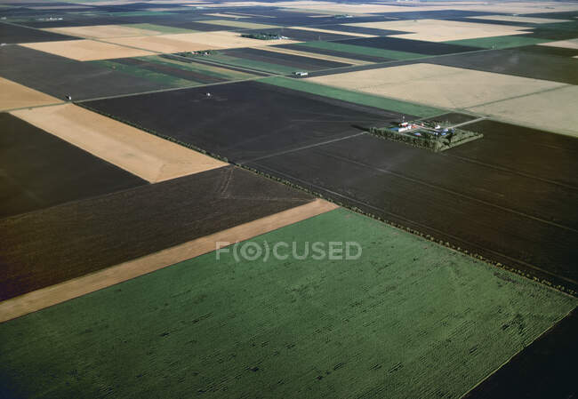 Agriculture - Paysage rural agricole du printemps, Aérien / Nord-Ouest du Minnesota, États-Unis. — Photo de stock