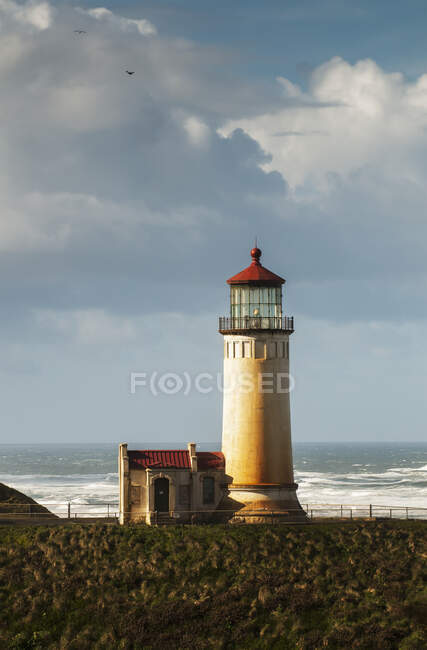 North Head Lighthouse At Cape Disappointment State Park; Ilwaco, Washington, United States Of America — стокове фото