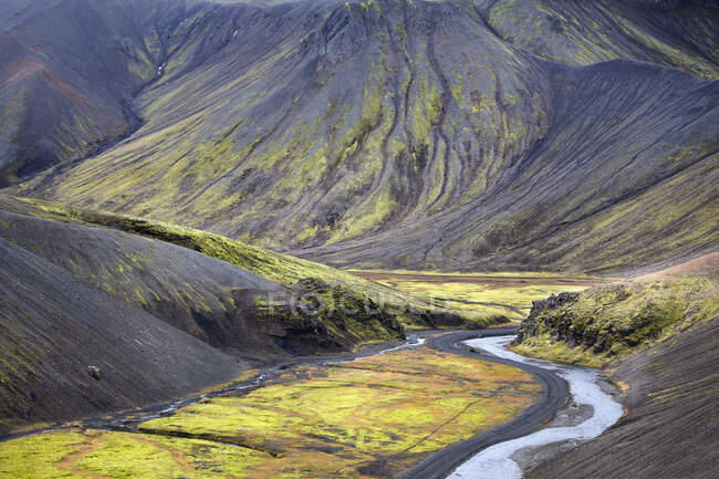 Topografía dramática de las secuelas volcánicas de Islandia; Islandia - foto de stock